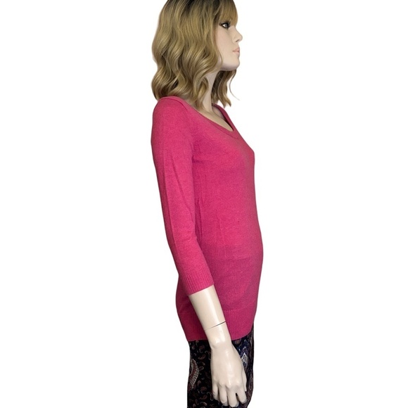 GAP Pullover Sweater Soft Cotton Rayon Blend Rose Fuchsia Bracelet Length Sleeve - Picture 6 of 14